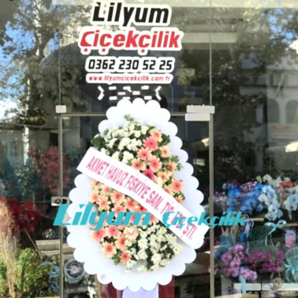 Pembe Beyaz Çelenk Resim 1